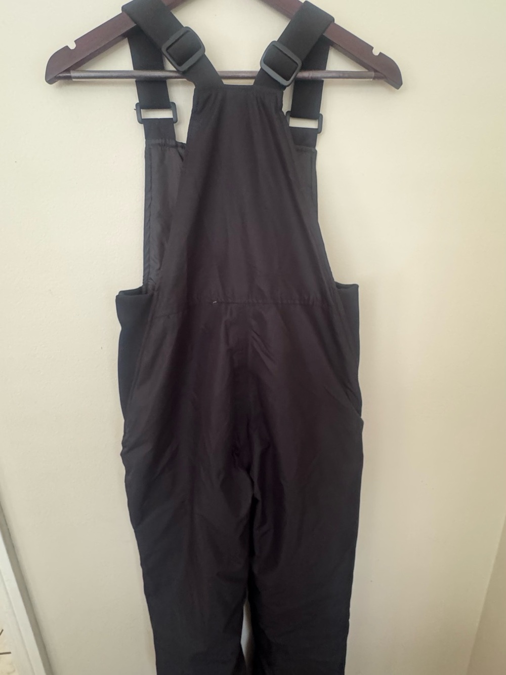 Iceburg Outerwear Youth 10/12 Black Insulated Snow Bib Overalls